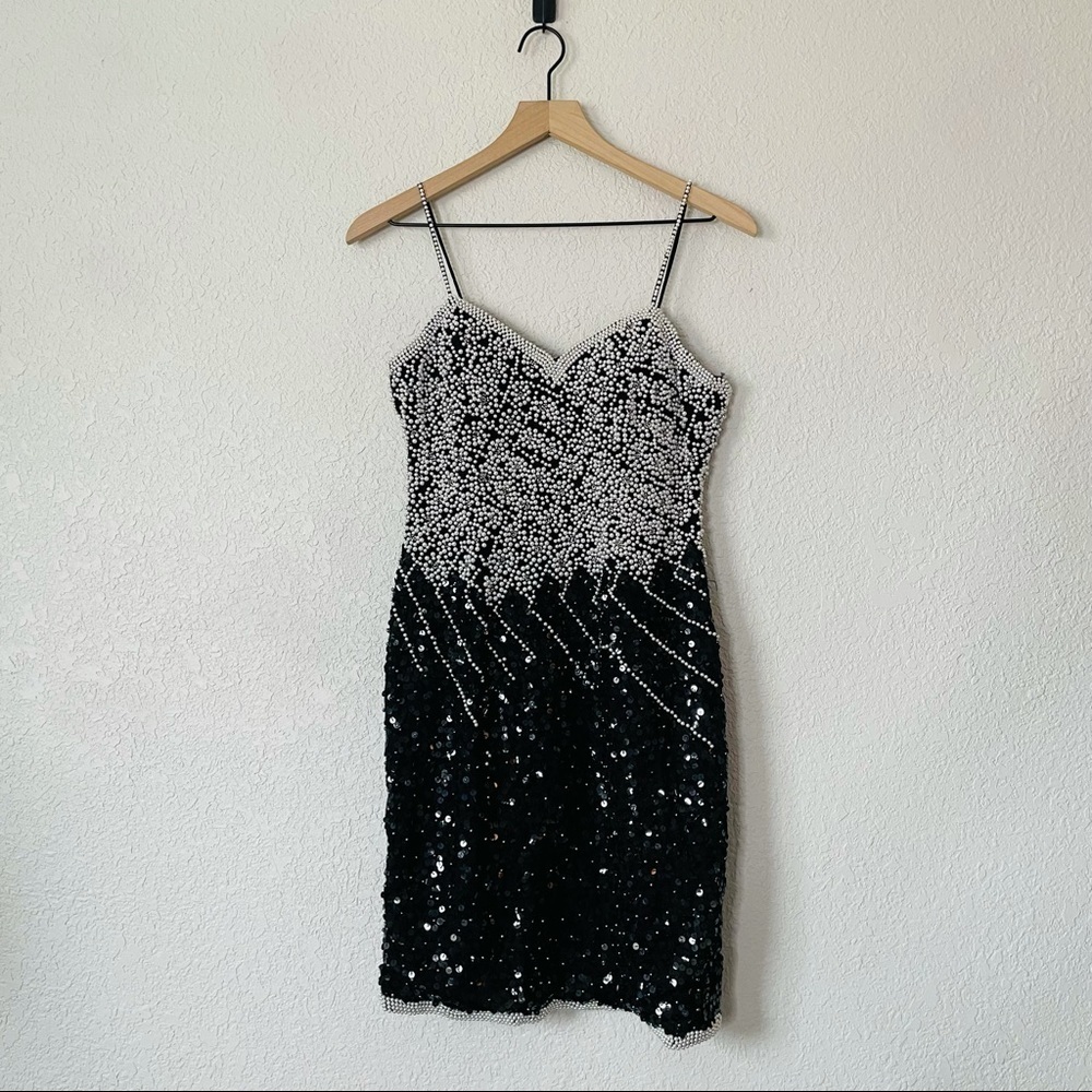 A.J. Bari Rare Vintage Beaded Black & White Mini Dress